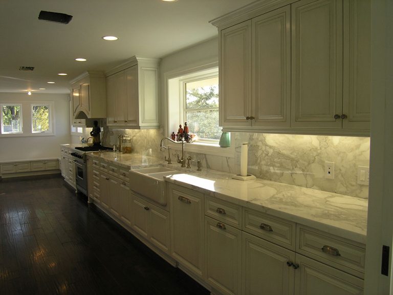 open-kitchen-marble-2
