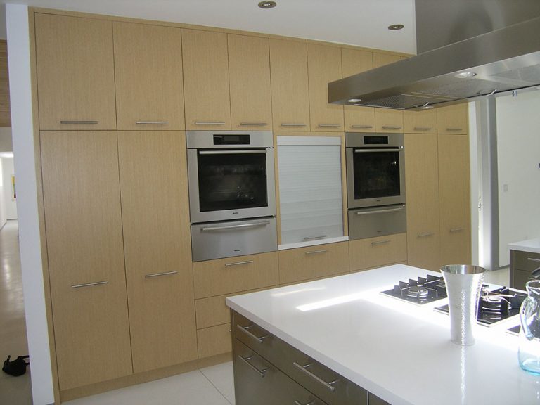 open-kitchen-sunset-plaza-5