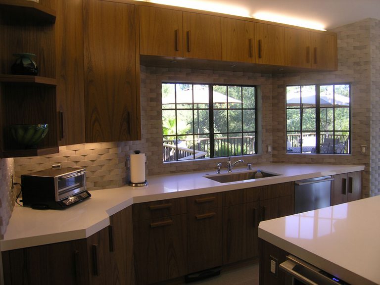 open-kitchen-teak-3